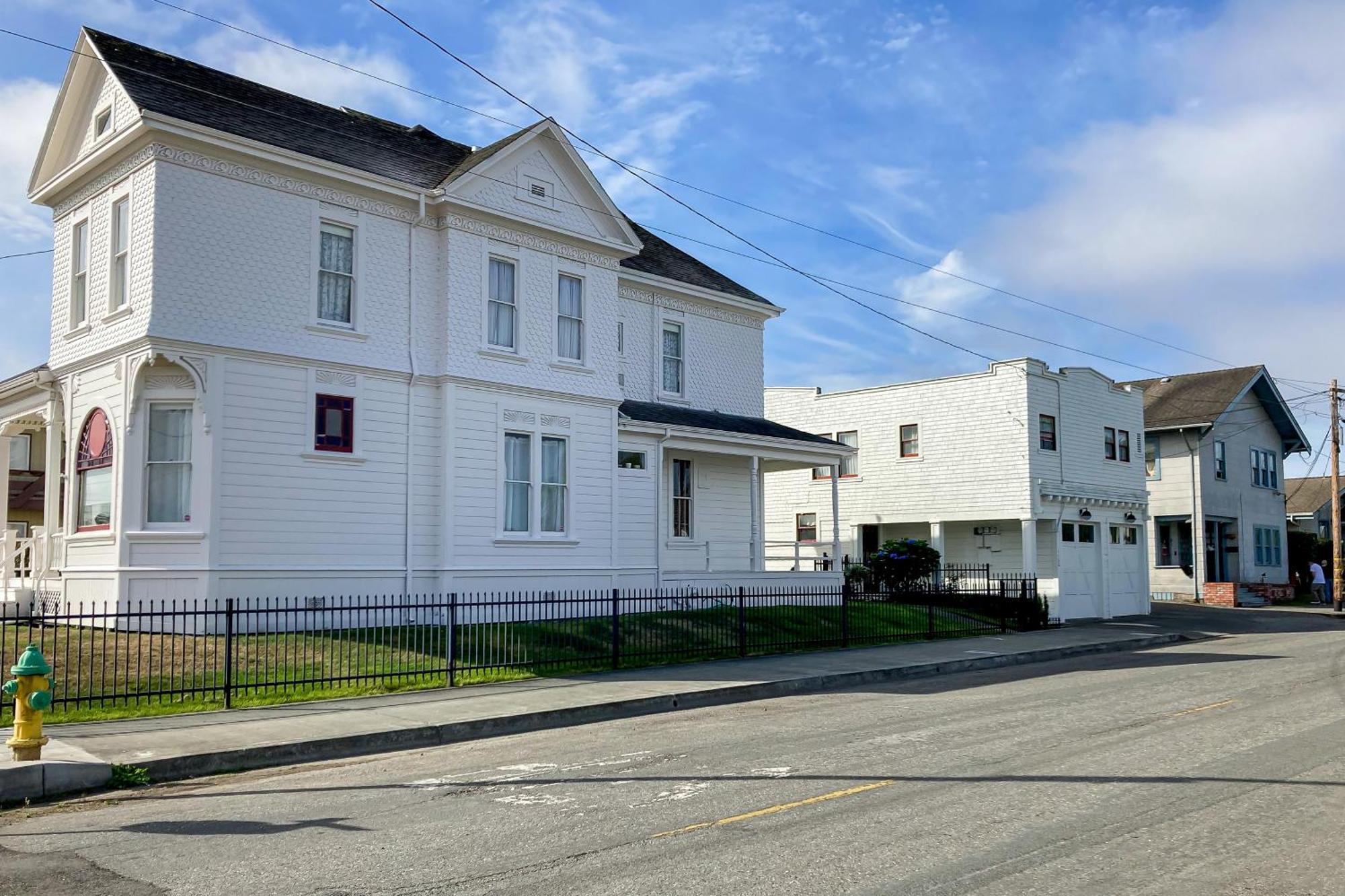 The Victorian Villa Eureka Exterior photo